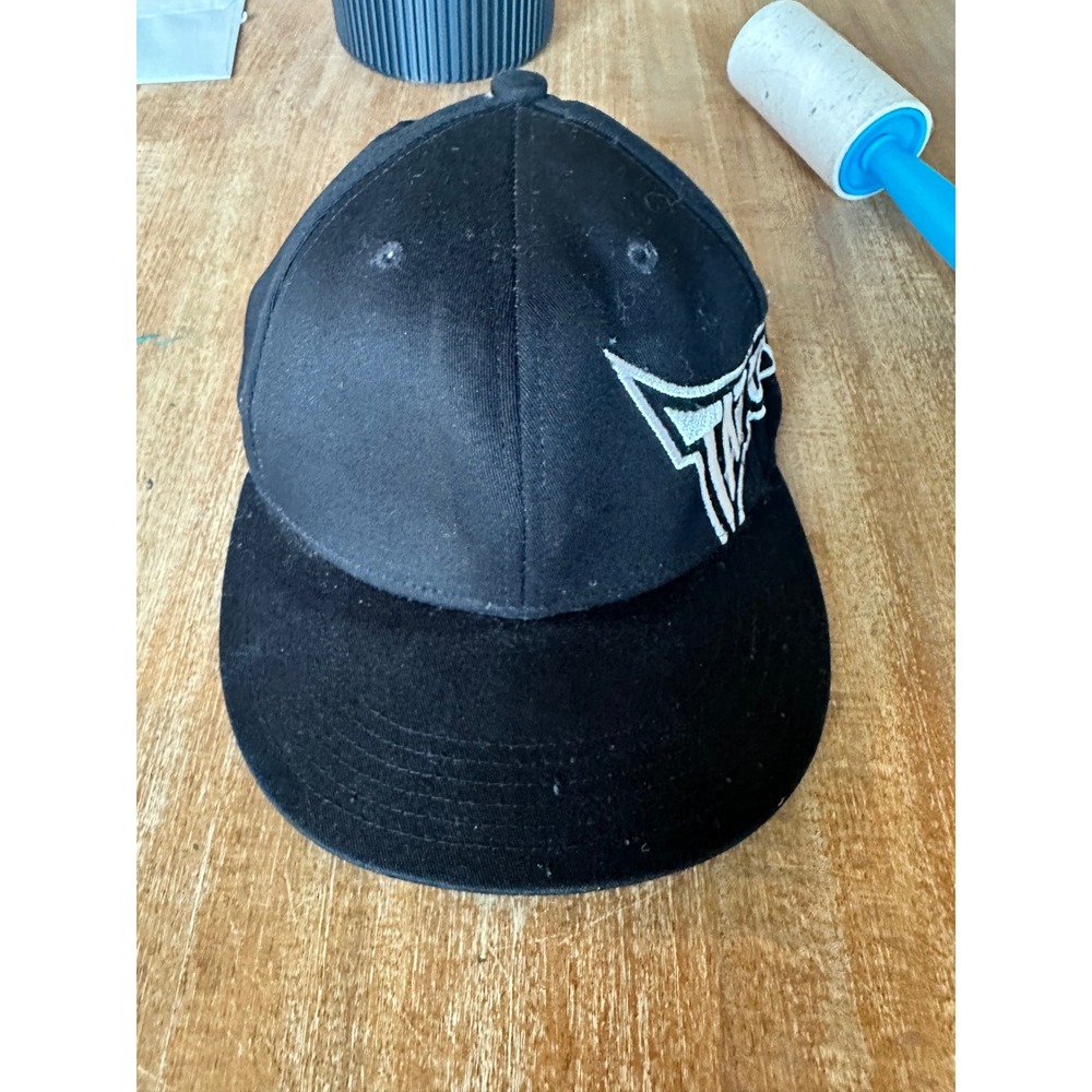 Tapout MMA Hat Mens Black Flat Brim Flexfit 210 Fitted Cap Embroidered 1-59000